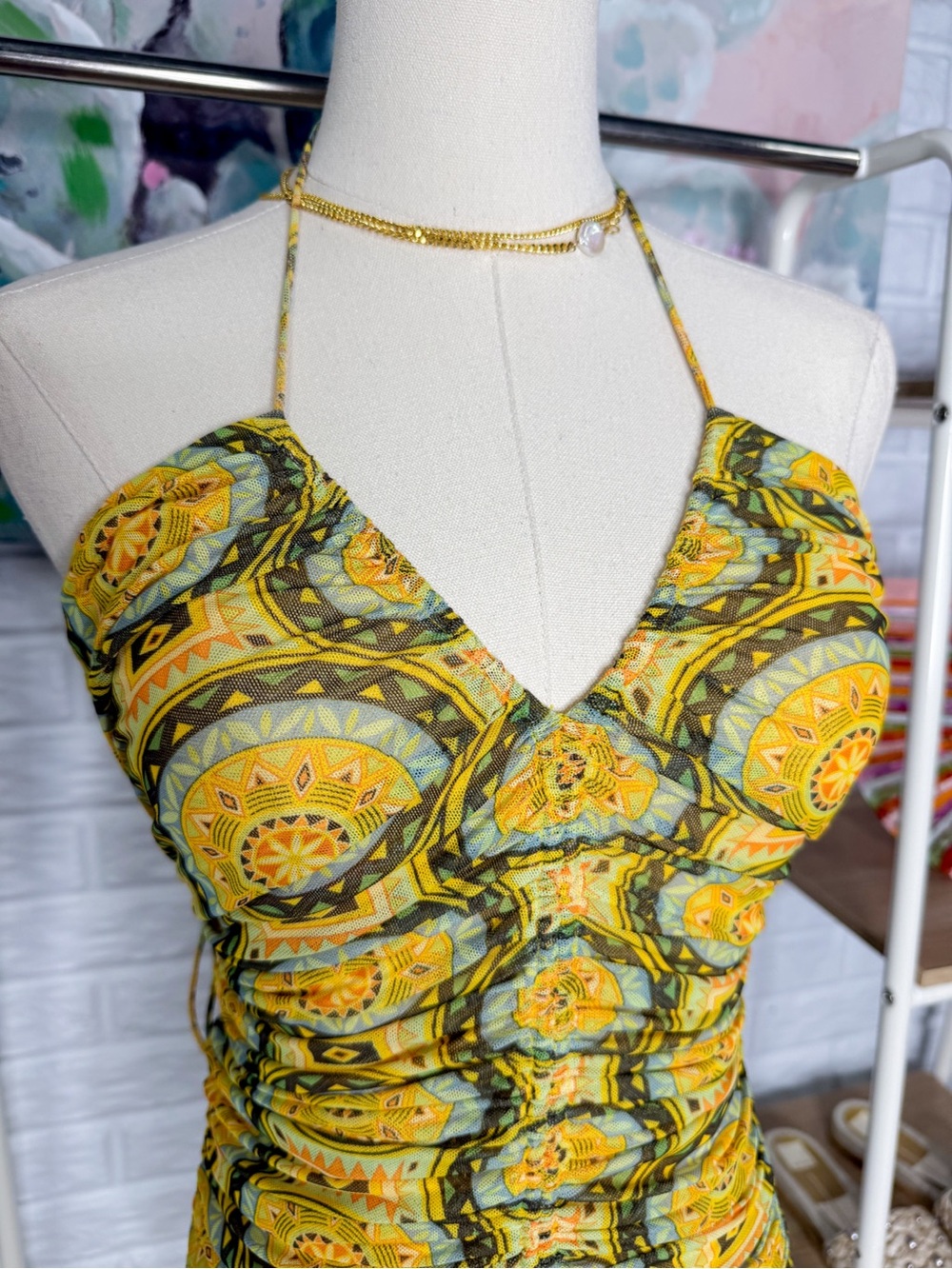 Alexis Ziano Midi Halterneck Dress size small - Picture 4 of 11
